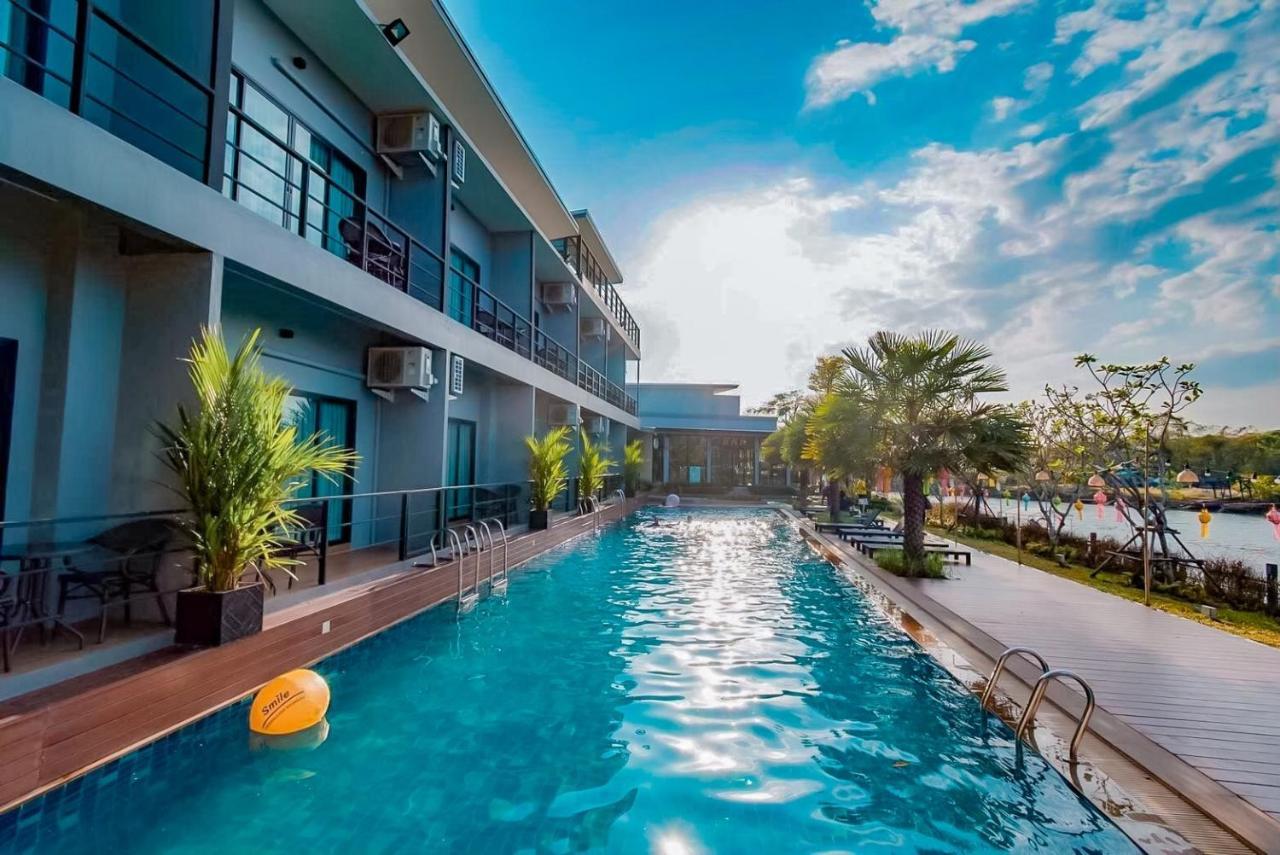 Phuengluang Riverside Hotel Csanthaburi Kültér fotó