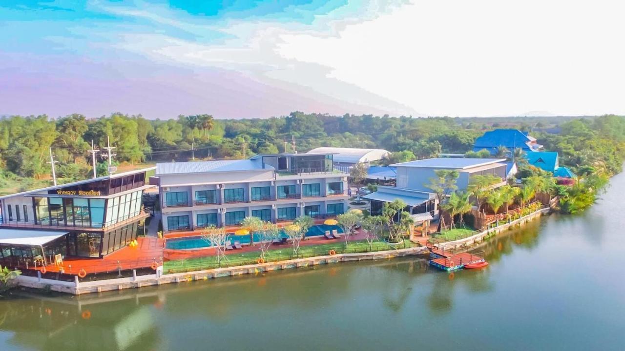 Phuengluang Riverside Hotel Csanthaburi Kültér fotó